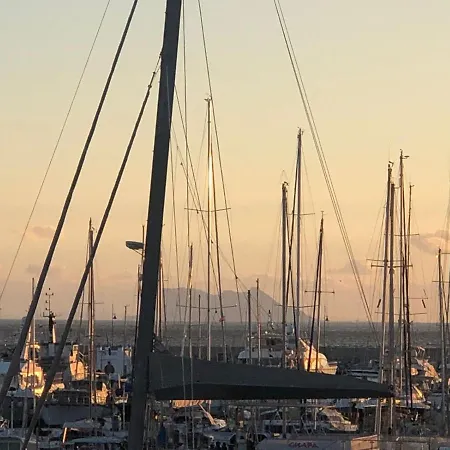 Marina Front *
