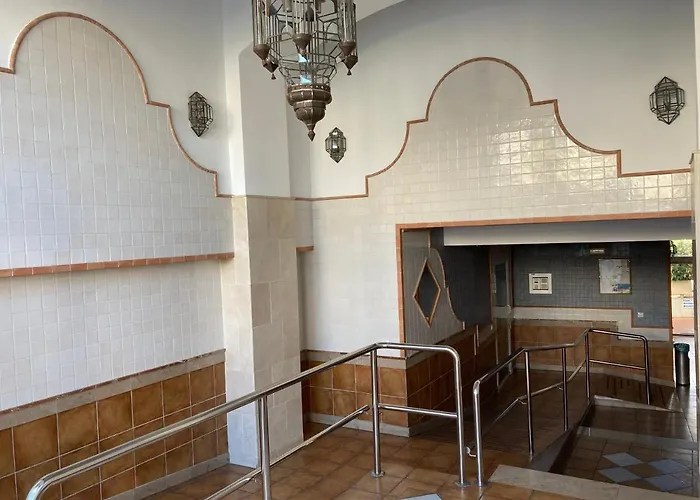 Marina Easy Parking *