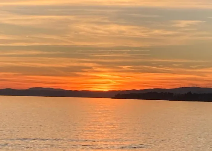 Marina Easy Parking *